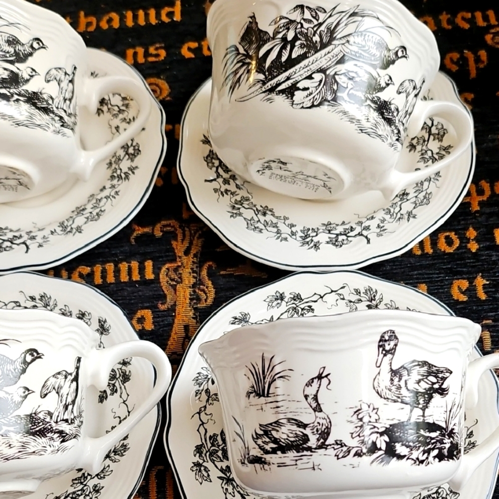 Elegant Black and White Tea Or Coffee  Set Of 8